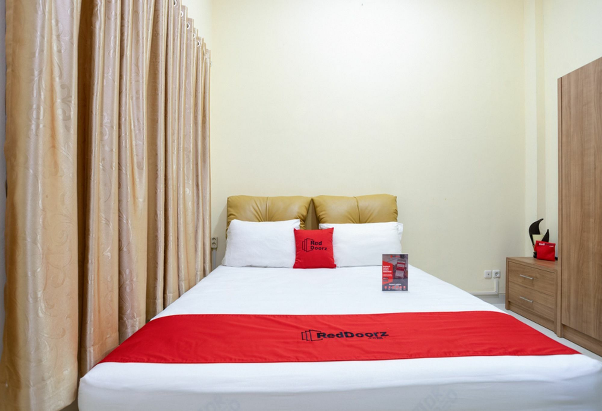 Hotel Oyo 90141 3A Syariah Giacarta Esterno foto
